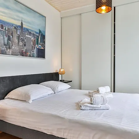 La Rouge - Wifi - Parking *